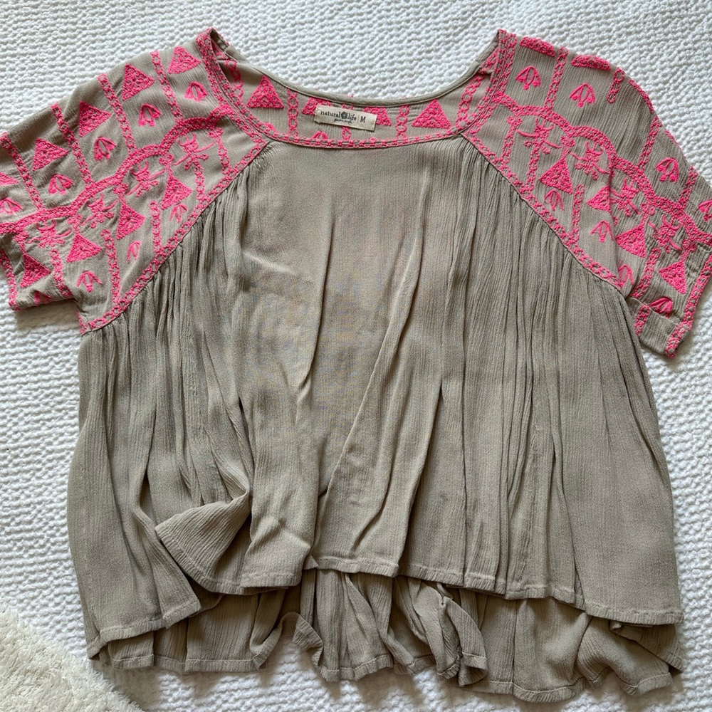 NATURAL LIFE flowey top Size M